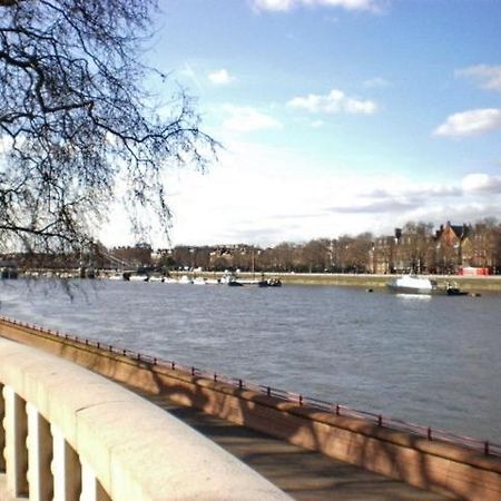 One Bedroom Flat In Chelsea Londra Esterno foto