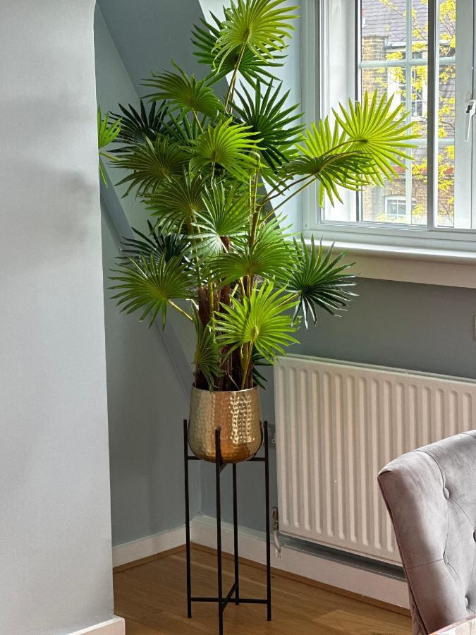 One Bedroom Flat In Chelsea Londra Esterno foto