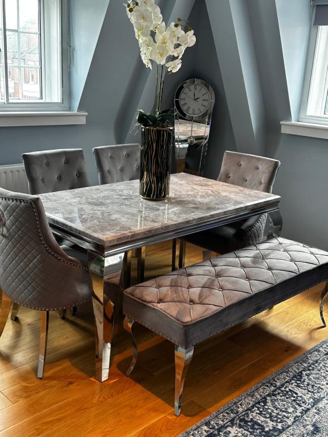 One Bedroom Flat In Chelsea Londra Esterno foto